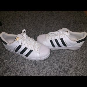Adidas SuperStar Size 9 WOMENS